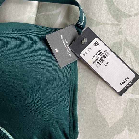 Tommy Hilfiger seamless bralette - size large - Picture 3 of 5